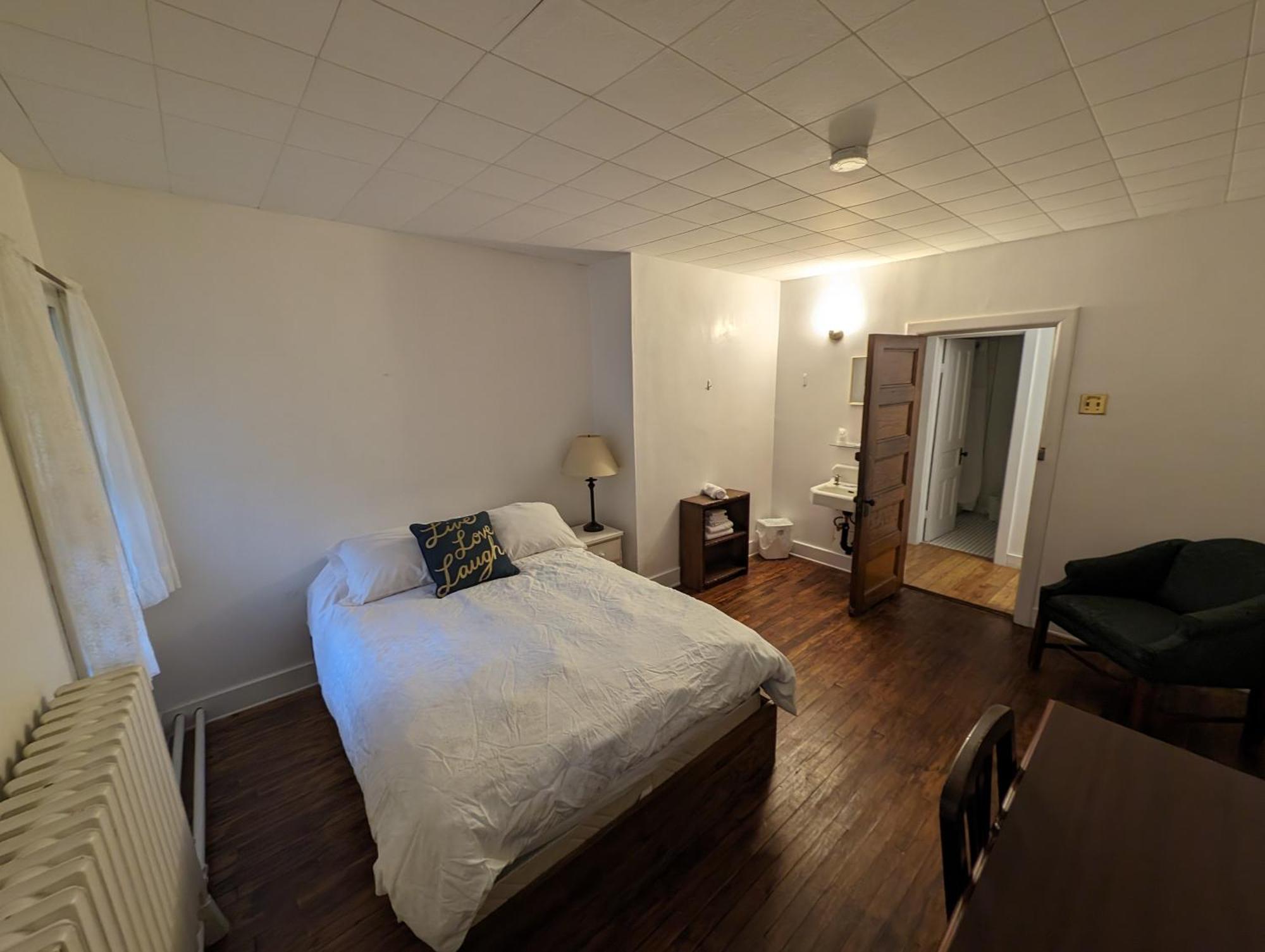 Pine Lodge Bristol المظهر الخارجي الصورة