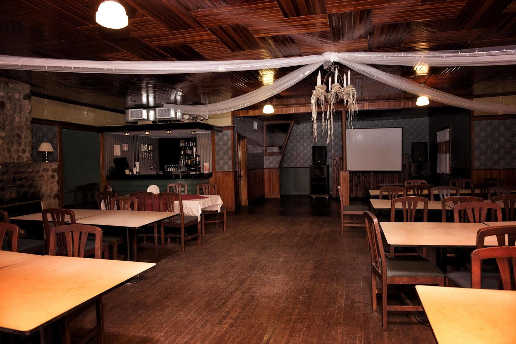 Pine Lodge Bristol المظهر الخارجي الصورة